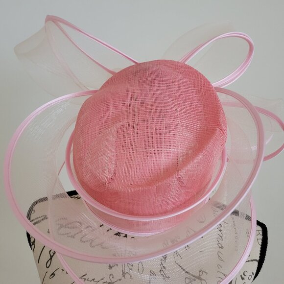 Paris Hand-Made Elegant Large Brim Ruffle Organza Hat - Picture 6 of 7